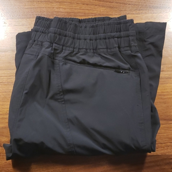 Athleta Pants - Athleta Pants